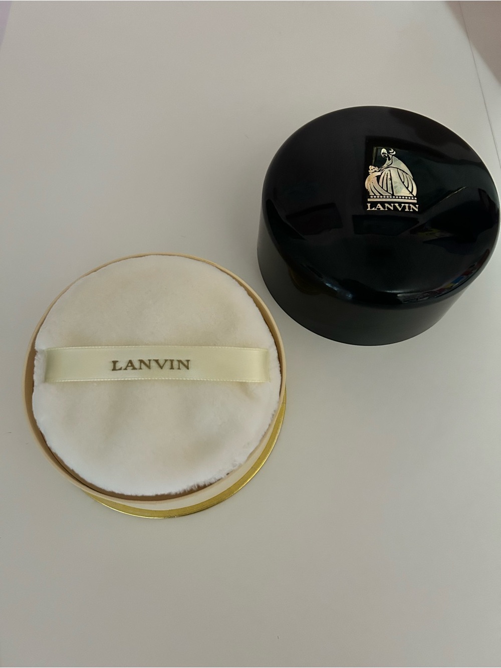 RARE UNOPENED Lanvin Dusting Powder in My Sin